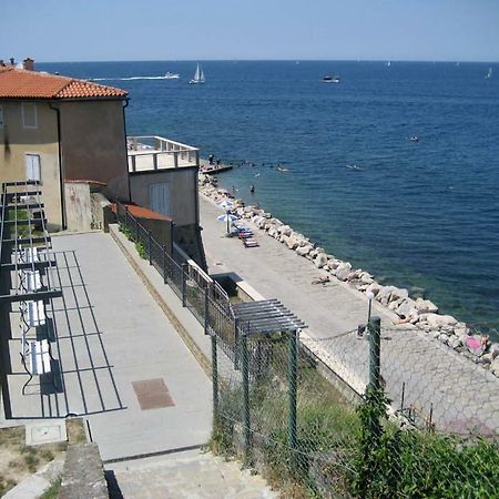 Apartment Konjajeva Piran Exteriör bild