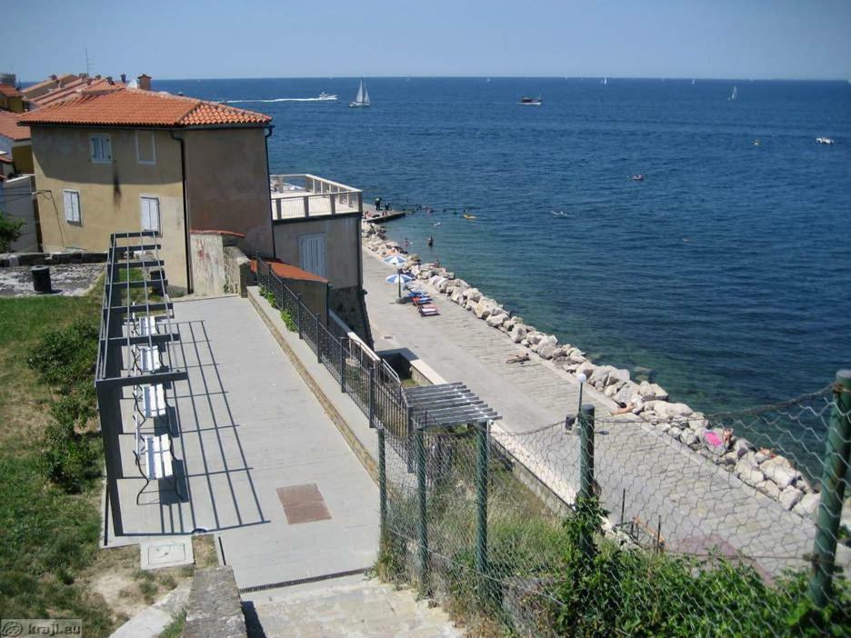 Apartment Konjajeva Piran Exteriör bild